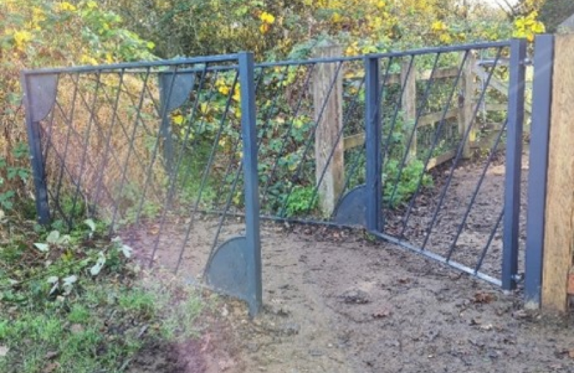 New Gates at The Cut Countryside Corridor
